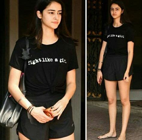 ananya pandey weight|Ananya Pandey Height, Weight, Age, Body Statistics